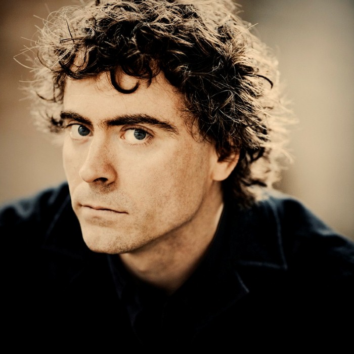 Paul Lewis