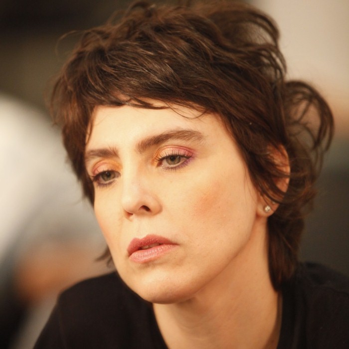 Adriana Calcanhotto