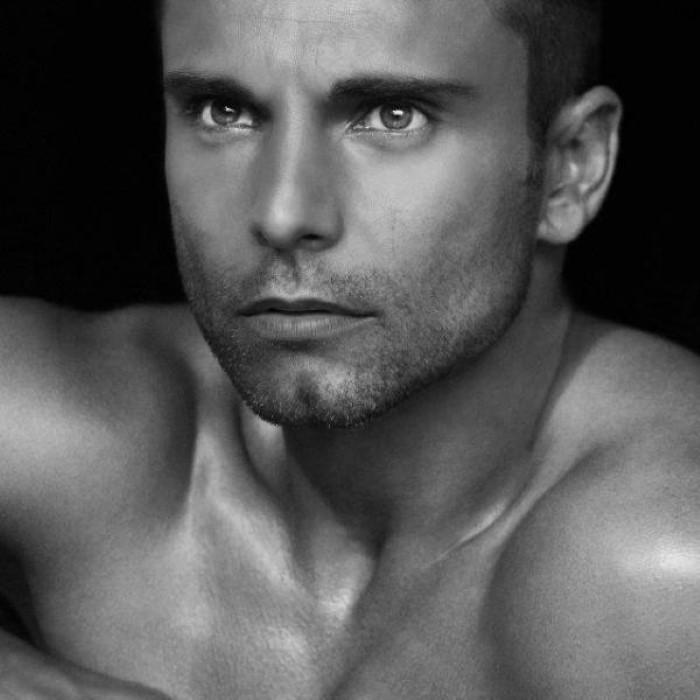 Allan Theo