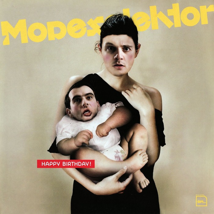 Modeselektor Feat. Thom Yorke - The White Flash
