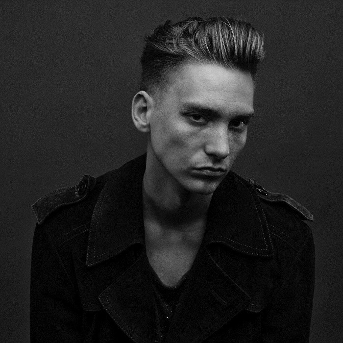 Thomas Azier - Red Eyes