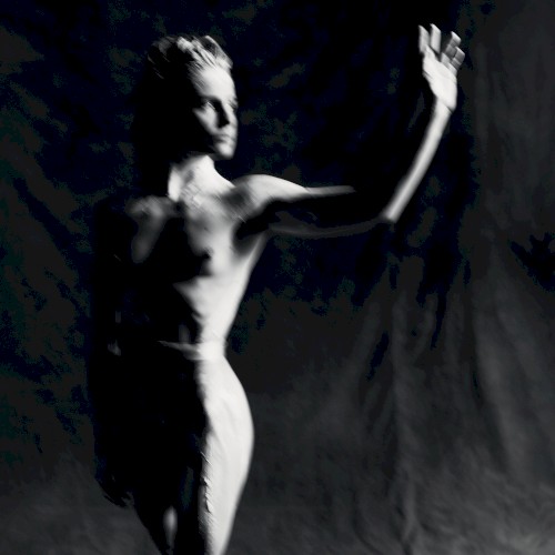 Christine & The Queens - A DAY IN THE WATER