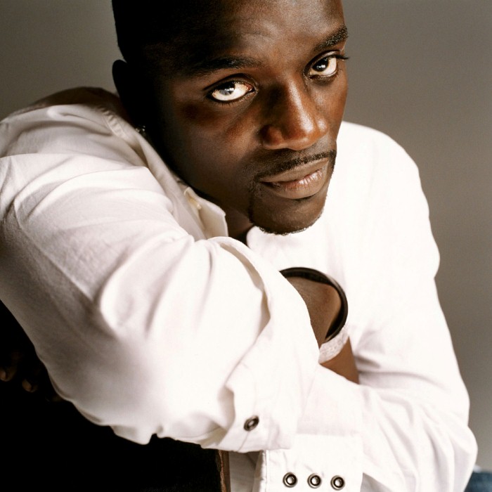 Sexy Bitch (feat. Akon)