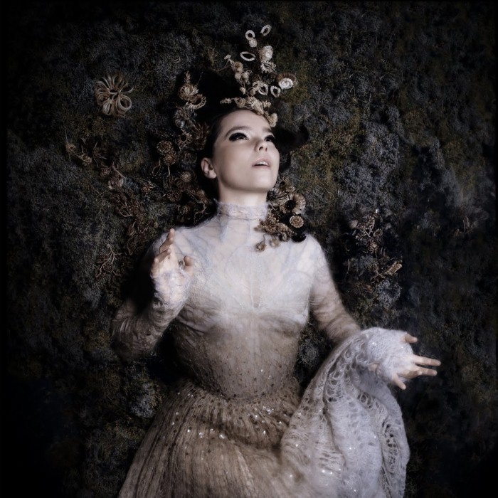 Bjork - All Is Full Of Love