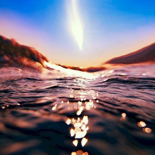 Bonobo Feat. Jamilia Woods - Tides