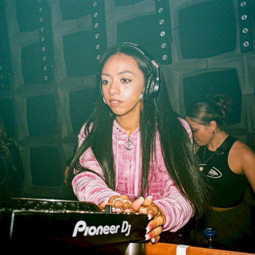 Nia Archives - Forbidden Feelingz