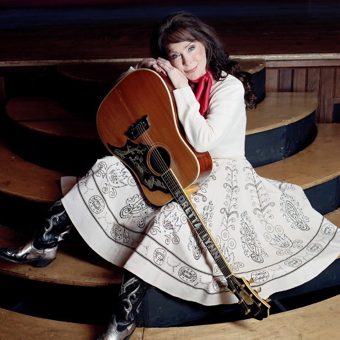 Loretta Lynn - High On A Mountain Top