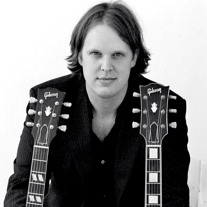 Joe Bonamassa - Who's That Coming? (Live)
