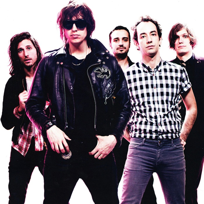 Strokes - At The Door