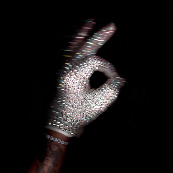 Drake - 2 Hard 4 The Radio