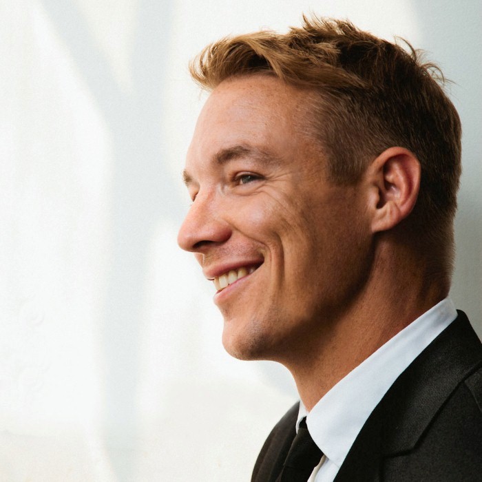 Diplo & WhoMadeWho - Make you happy